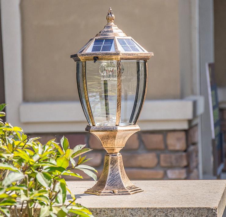 vodila je sunčana lampa izvan vodootporane vrtovne lampe Evropskog stila zidne lampe